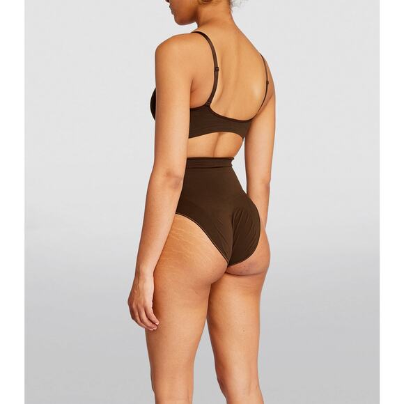Skims Seamless Sculpt Bralette Espresso Brown Small / Medium Slimming Shapewear - Picture 4 of 8